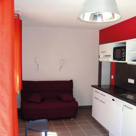 Village Vacances Passion La Buissiere Labeaume Exterior foto